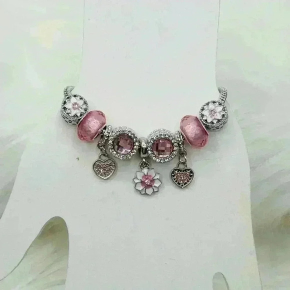 Pink Flower Pendant Charm Bracelet - Picture 4 of 5